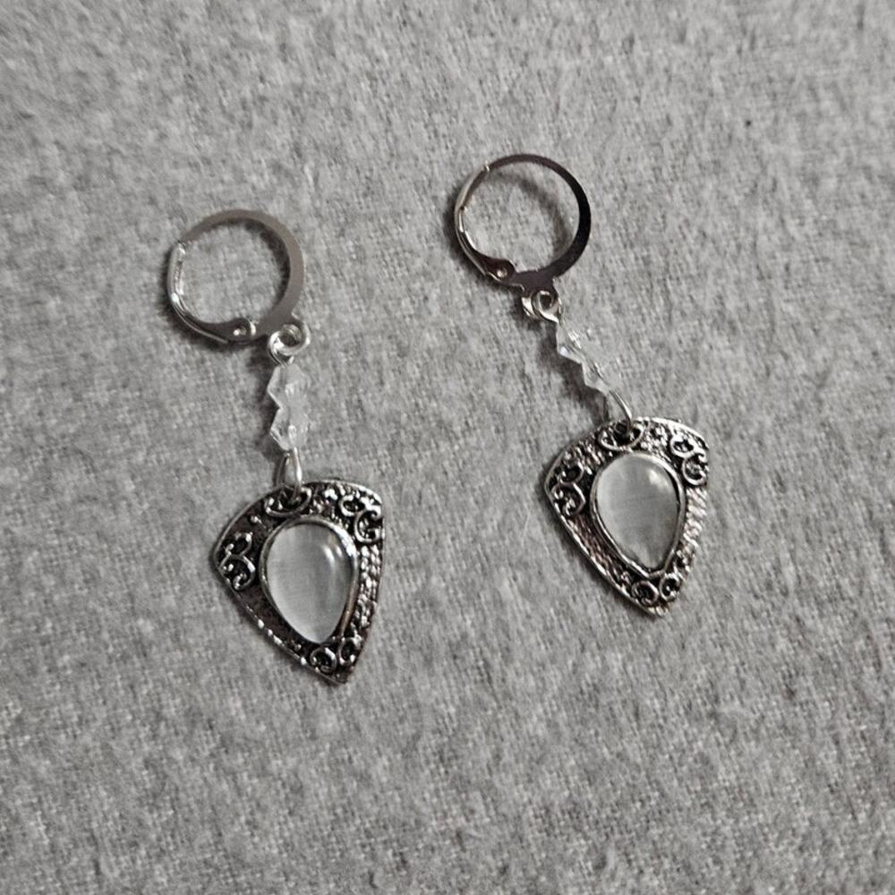 Boutique Boho Teardrop Cabochon Silver-Tone Mixed Metal Huggie Dangle Earrings